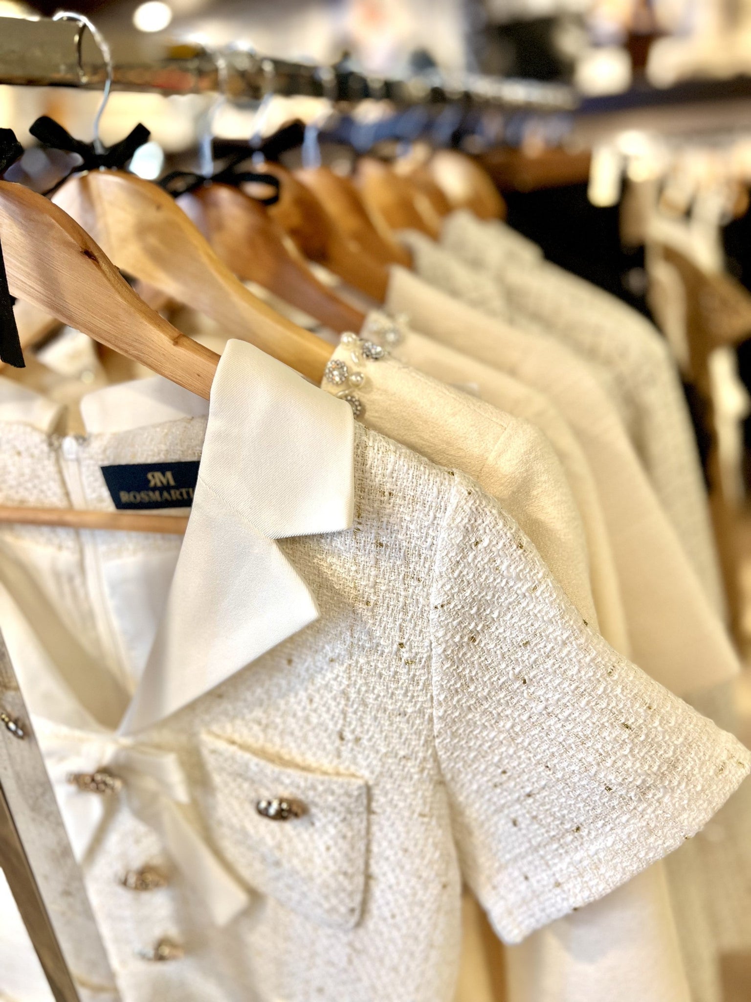 ¡La primavera entra en nuestros vestidores!