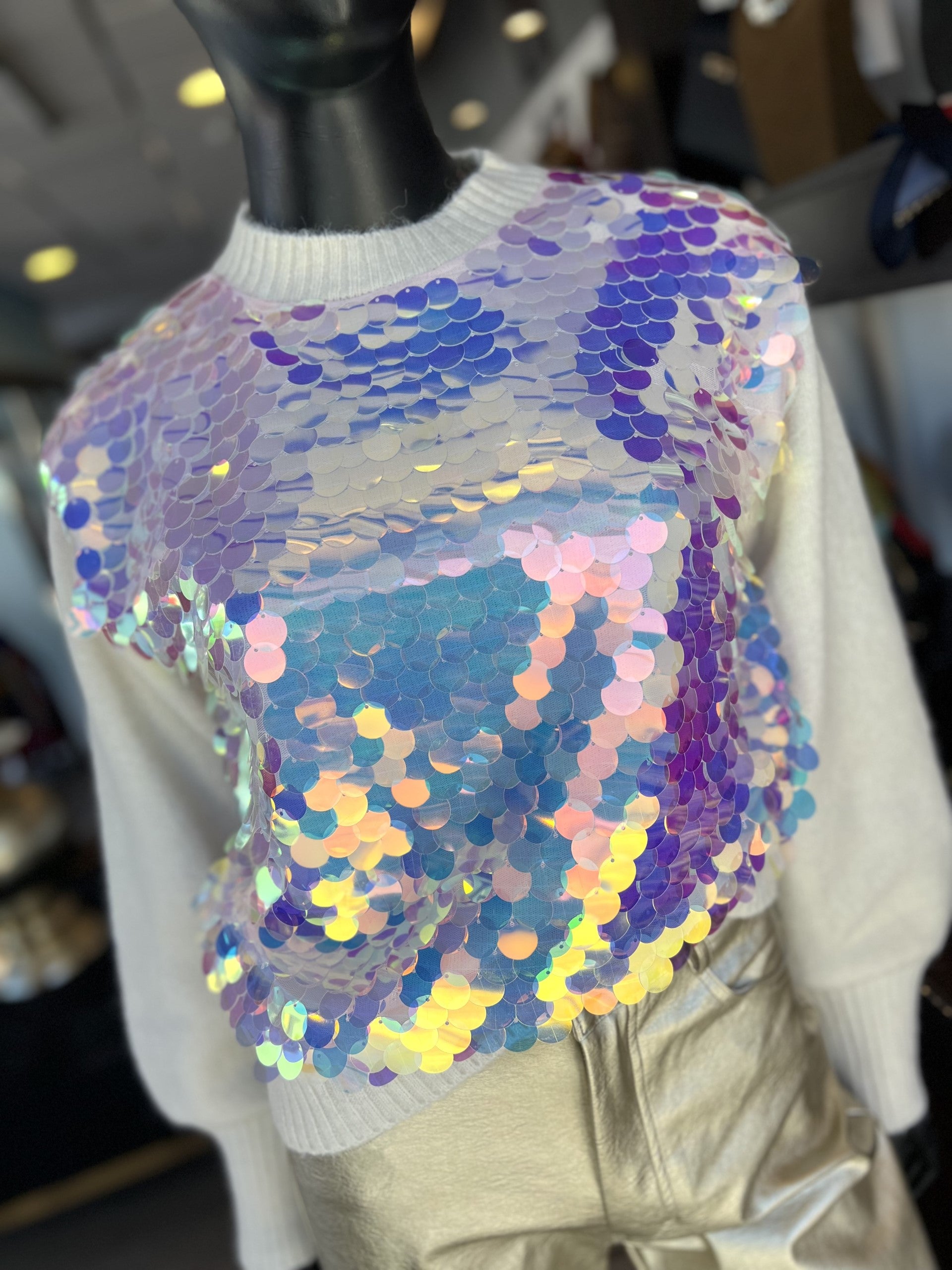 JERSEY DE LANA CON LENTEJUELAS